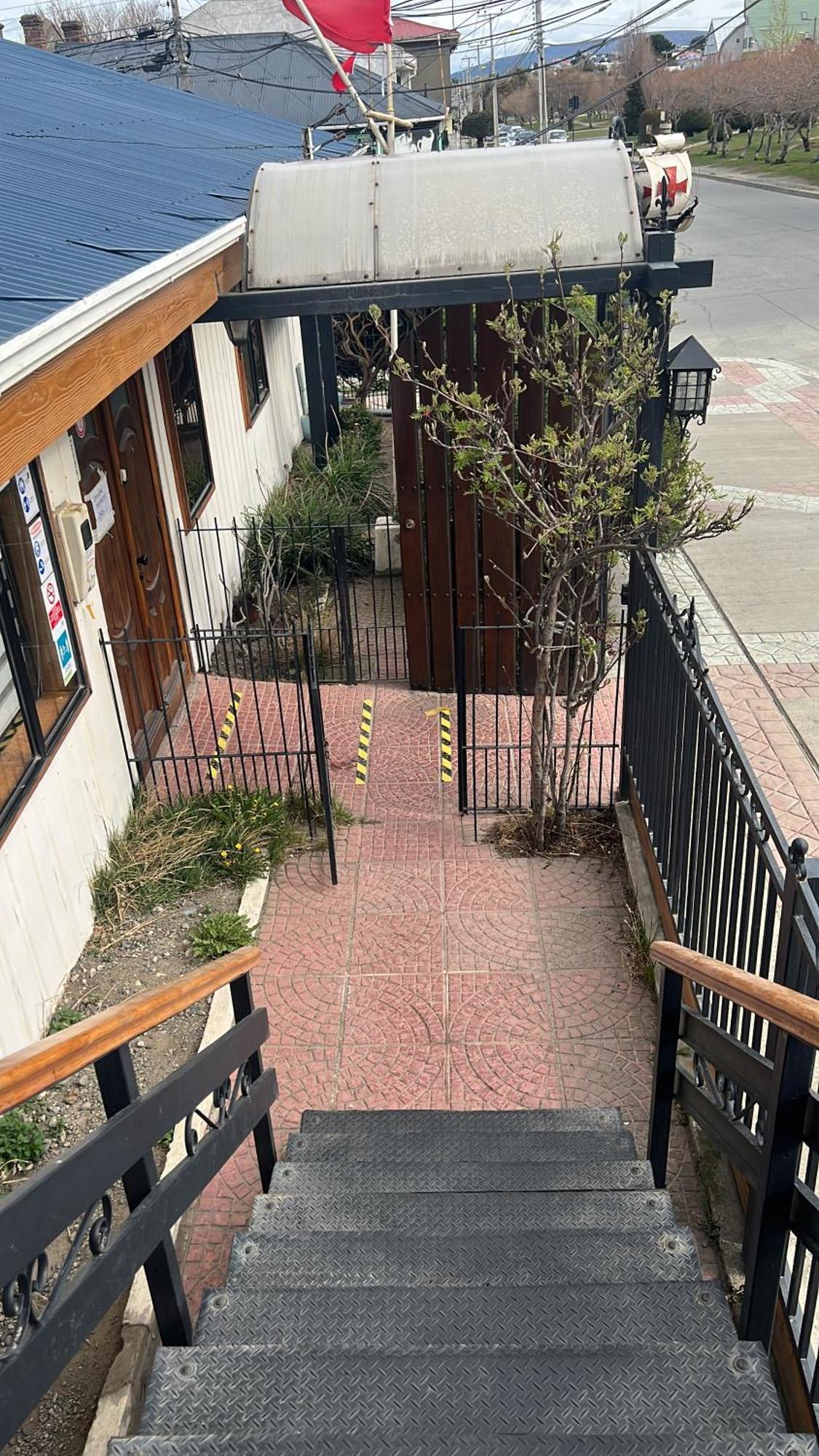 Hostal Victoria Punta Arenas Exterior foto